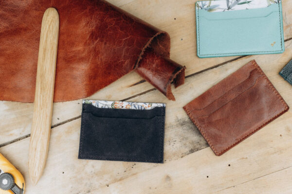 porte carte cuir atelier diy toulouse