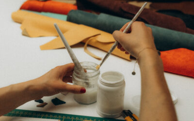 Créer avec ses mains : les ateliers cuir continuent à Tournefeuille