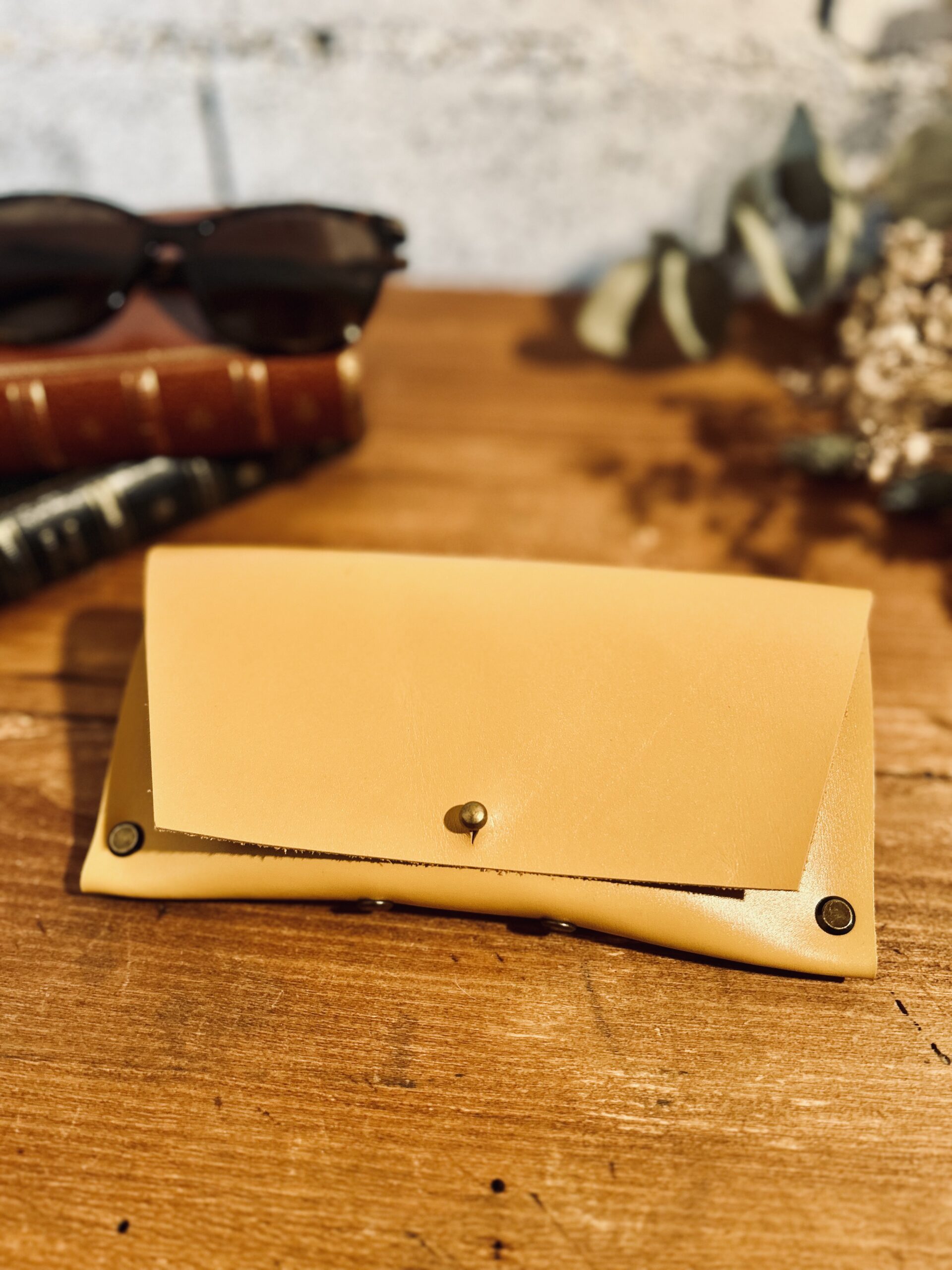 kit étui à lunettes cuir couleur jaune_ 2 kit étui à lunettes cuir couleur jaune_ 2