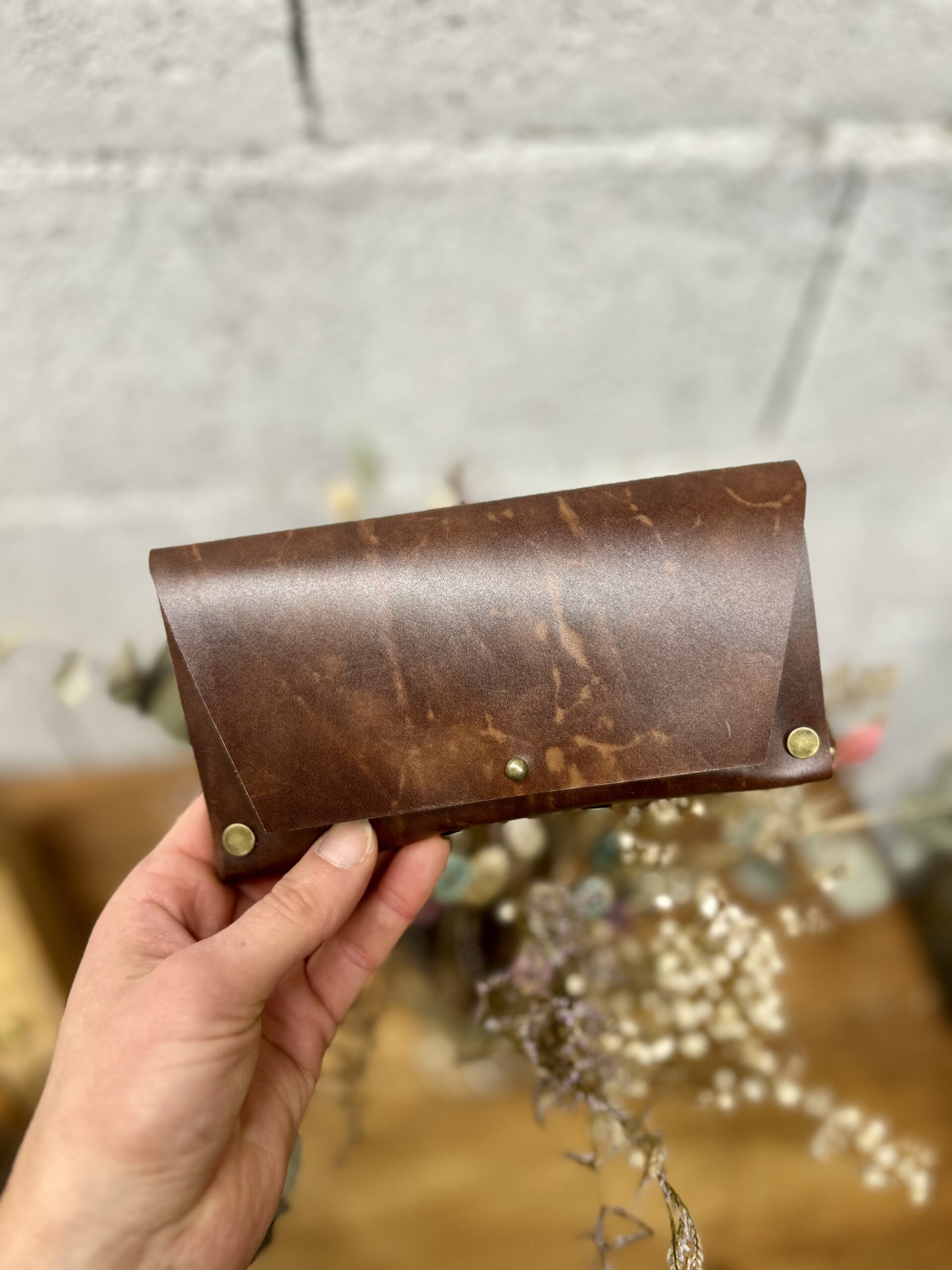 kit étui à lunettes cuir couleur marron_2 kit étui à lunettes cuir couleur marron_2